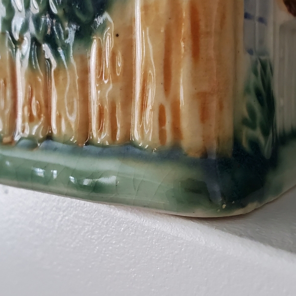 Ceramic Little Cottage Cream and Sugar set - Picture 9 of 9